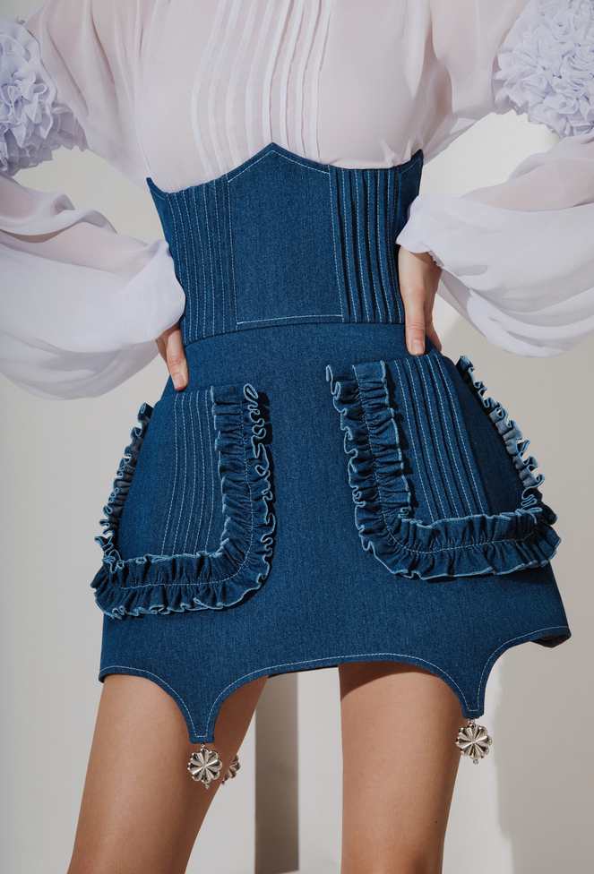 Алла Костромичева в лукбуке бренда ELENA GURANDA