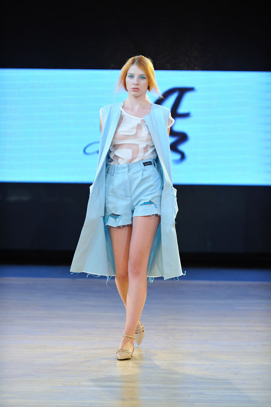 Odessa HOLIDAY FASHION WEEK: ANDRIENKO