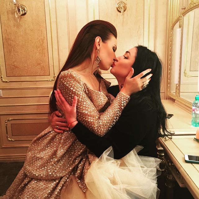 Эвелина Бледанс