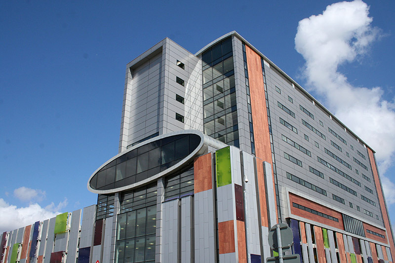 По стопам The Beatles: Аэропорт Джона Леннона