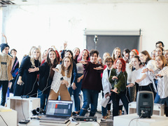 Впервые в Украине артист записал в свой альбом хор из фан-клуба 