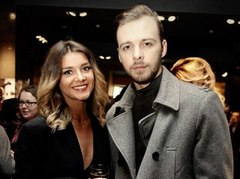 Міша Романова, Макс Барських