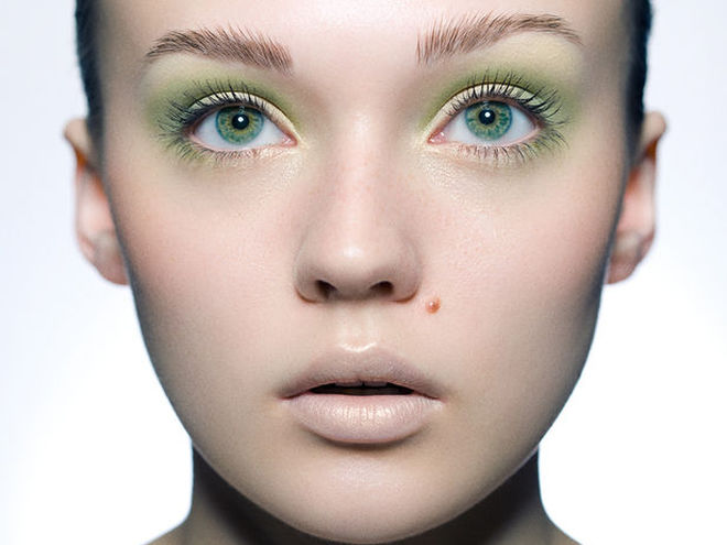 Как сделать красивый макияж для зеленых глаз?
