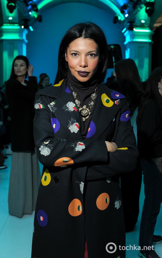 Кароліна Ашион