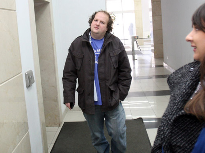 группа Тик, Виктор Бронюк