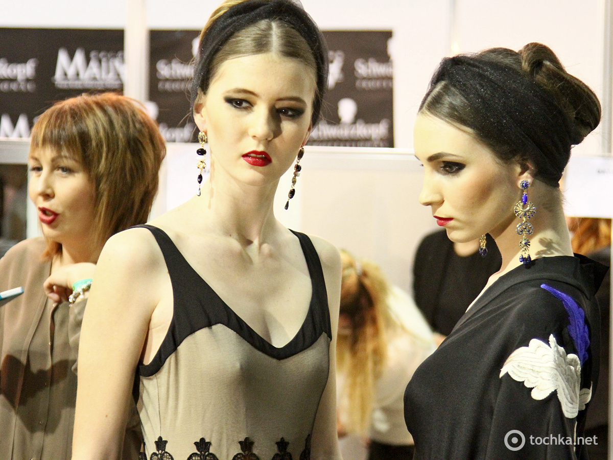 Бэкстейдж третьего дня UFW: OLENA DATS’ 