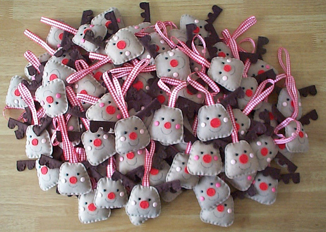 Новогодние игрушки своими руками