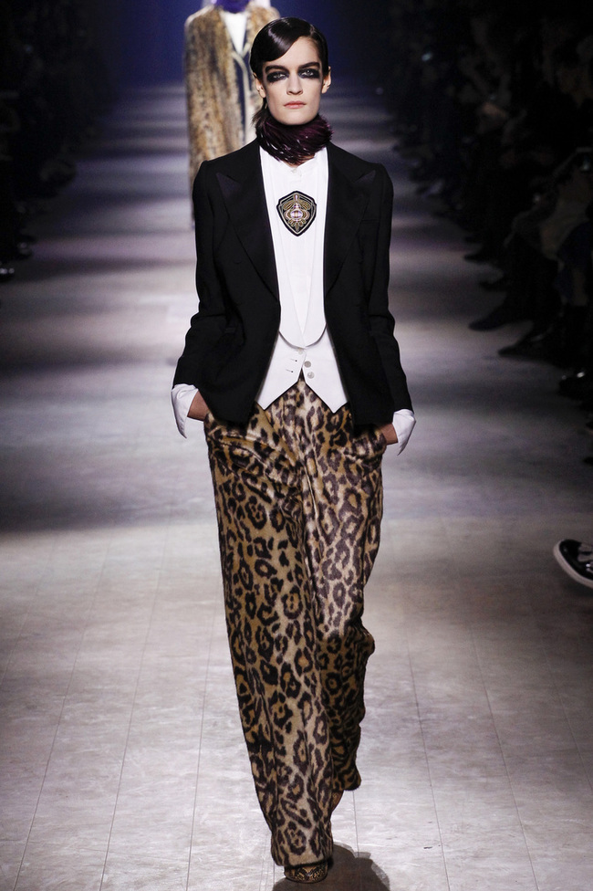 Модные женские костюмы осень 2016 (фото) 