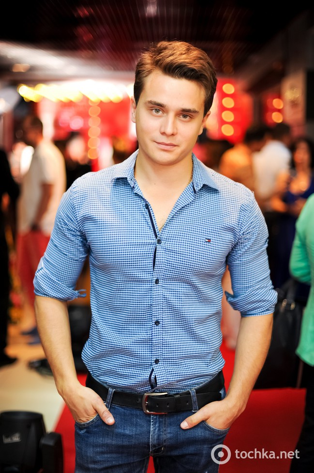 Открытие HITCHCOOK