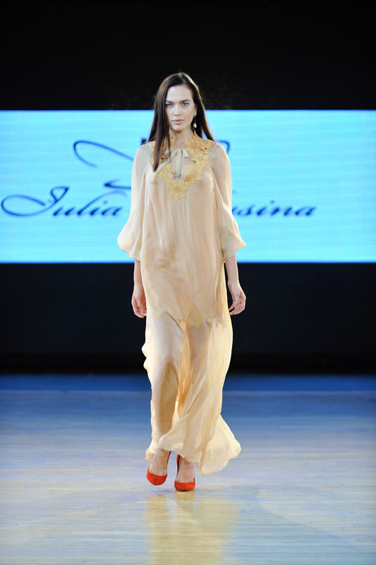 Odessa HOLIDAY FASHION WEEK: Julia AYSINA