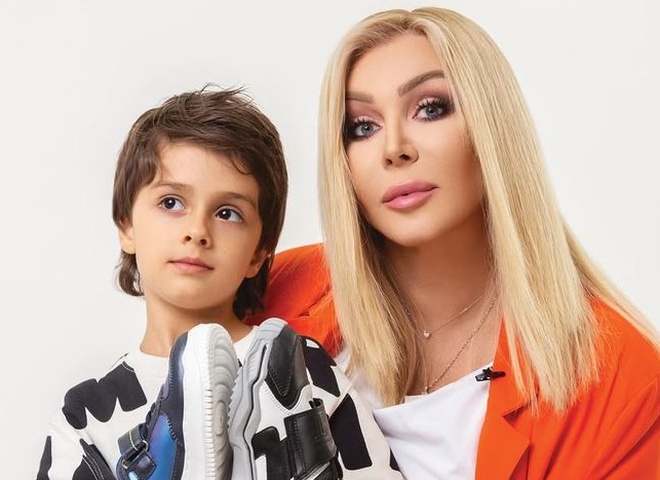 Ірина Білик публічно попросила поради щодо виховання 10-річного сина