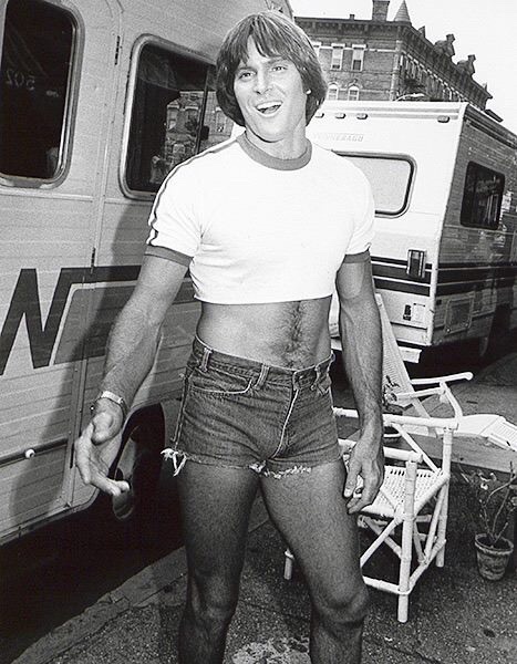 Отчим Ким Кардашян