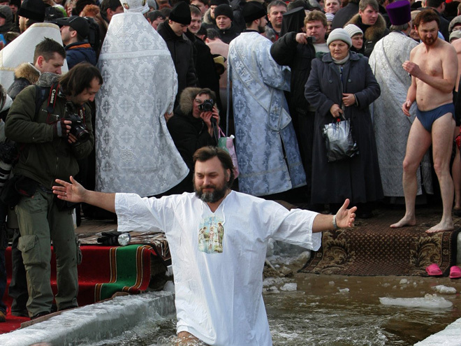 Купання в ополонцы на Водохрещення