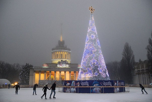 Где покататься на коньках в Киеве