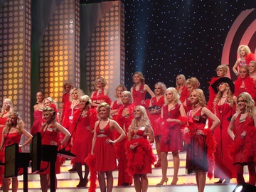 Хто проти блондинок