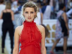 Образ дня: Эмбер Херд