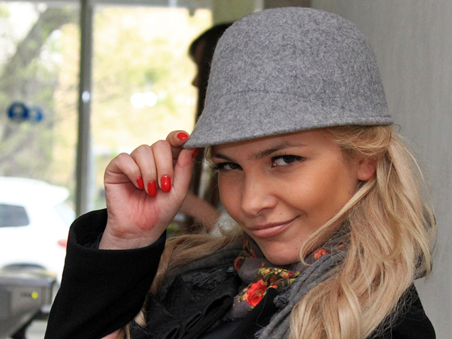 Юлия из шоу Холостяк 4