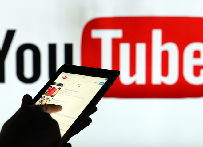 Актуальні новини: Youtube додав новинку в дизайні - "нічний режим"