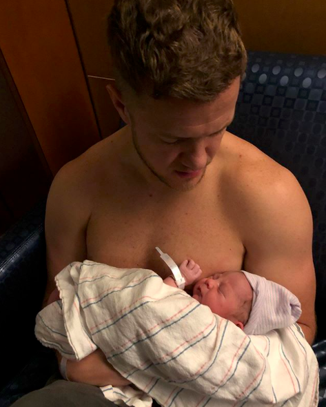 Дэн Рейнольдс и его сын Валентин