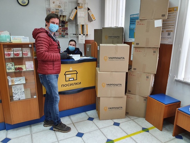 Дмитрий Комаров отправил гуманитарную помощь в клиники Луганской области