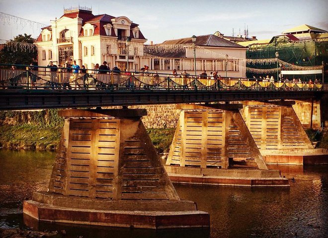 Тур вихідного дня по Закарпаттю