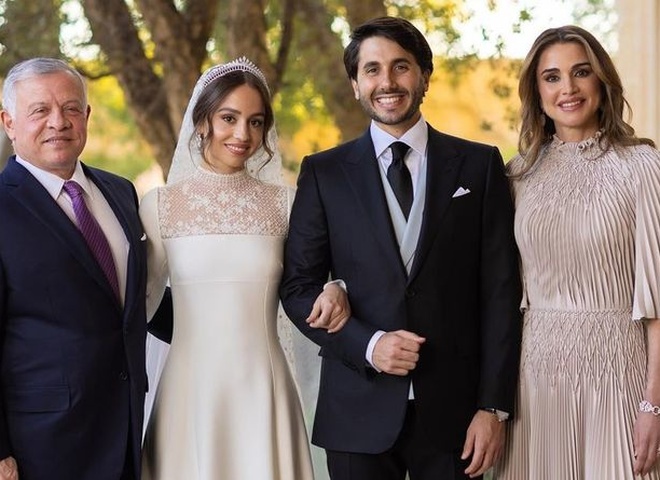 Принцеса Йорданії Іман вийшла заміж: перші фото з королівського весілля