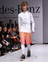 Показ SASHA KANEVSKI