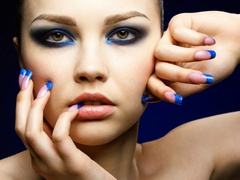 стрелки на глазах