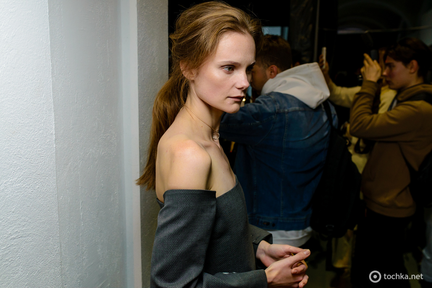 Backstage первого дня UFW FW 19-20