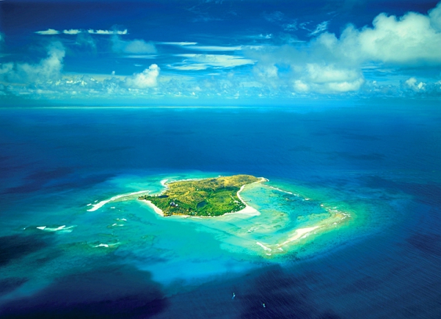 Найкращі місця для медового місяця: острів Некер