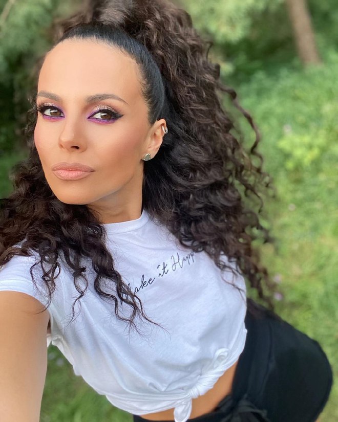 Настя Каменских