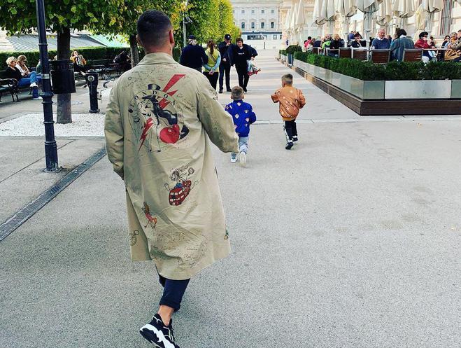 MONATIK с сыновьями в Вене