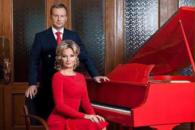 Мария Максакова и Денис Вороненков