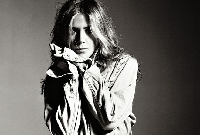 Дженифер Энистон