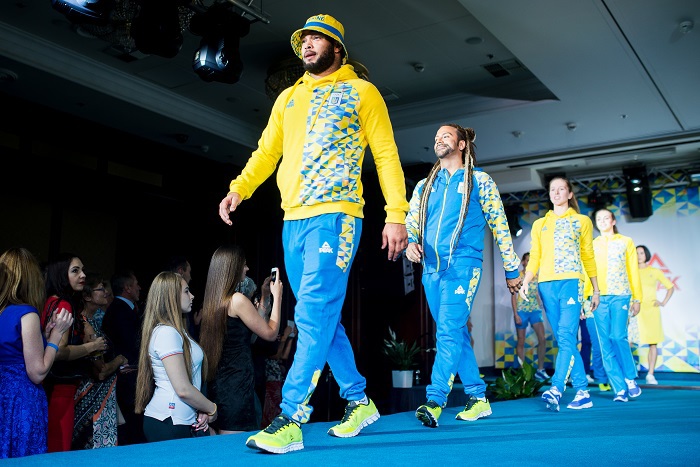 Андре Тан представив олімпійську форму для української збірної на Ігри ХХХІ Олімпіади 2016