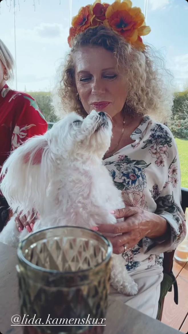 Мама Насти Каменских