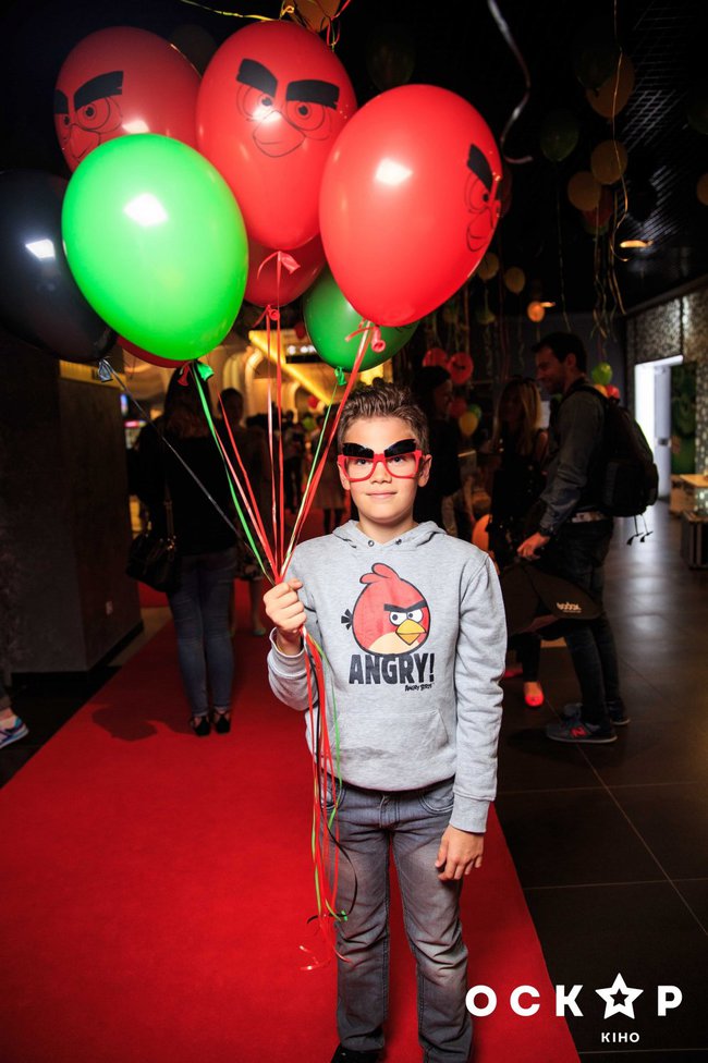 Angry Birds премьєра