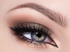 Весенний вечерний макияж