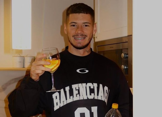 «Втікач» Волошин поскаржився, що його віллу на Балі за 370 тисяч доларів затопило