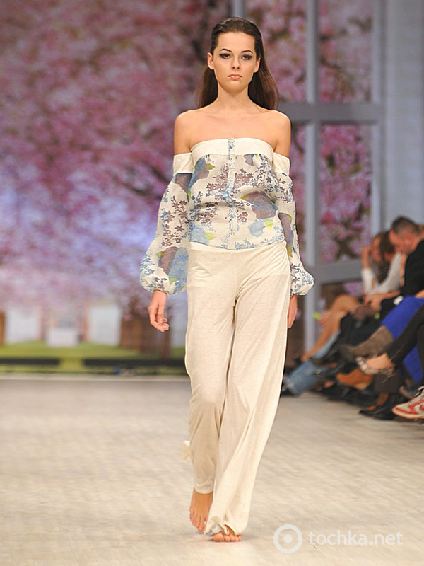 Показ Людмила КИСЛЕНКО