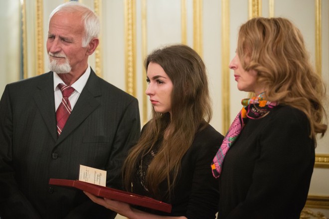 Президент нагородив родину Скрябіна орденом