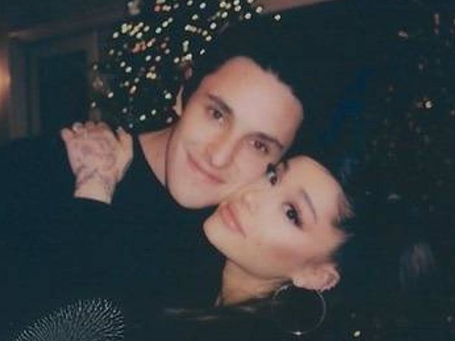 Аріана Гранде виплатить ексчоловіку 1,25 мільйона доларів компенсації за розлучення