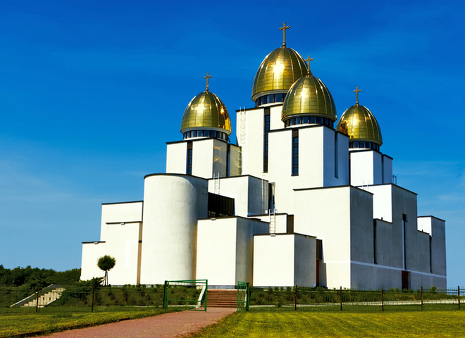 Уникальная архитектура: 15 самых впечатляющих зданий Украины