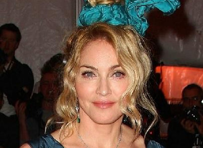 Мадонна удивила всех оригинальным нарядом