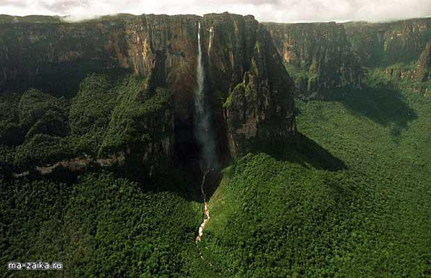 Водопад Анхель в Венесуэле