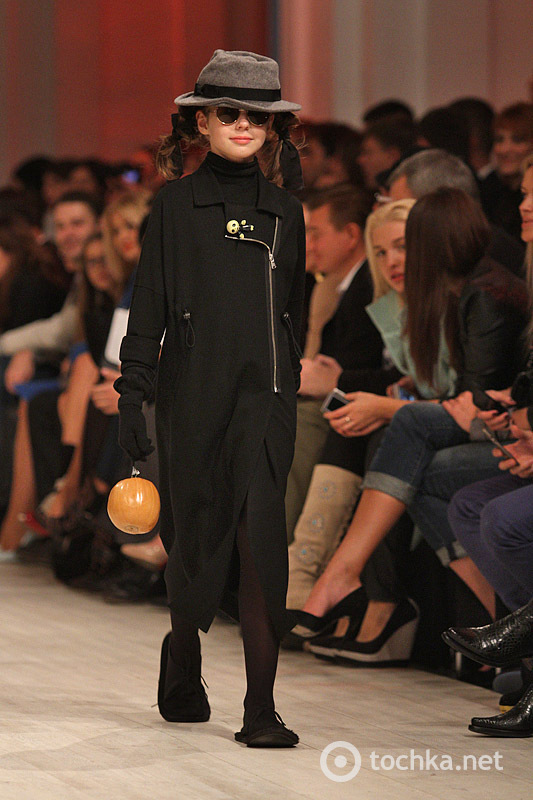 Показ ANISIMOV for 9,5