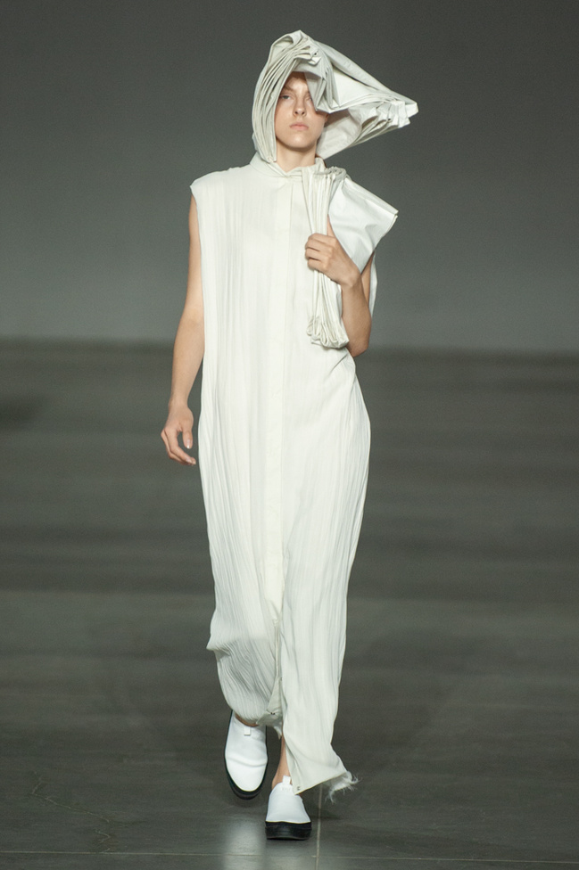 Показ DZHUS на Ukrainian Fashion Week noseason sept 2021