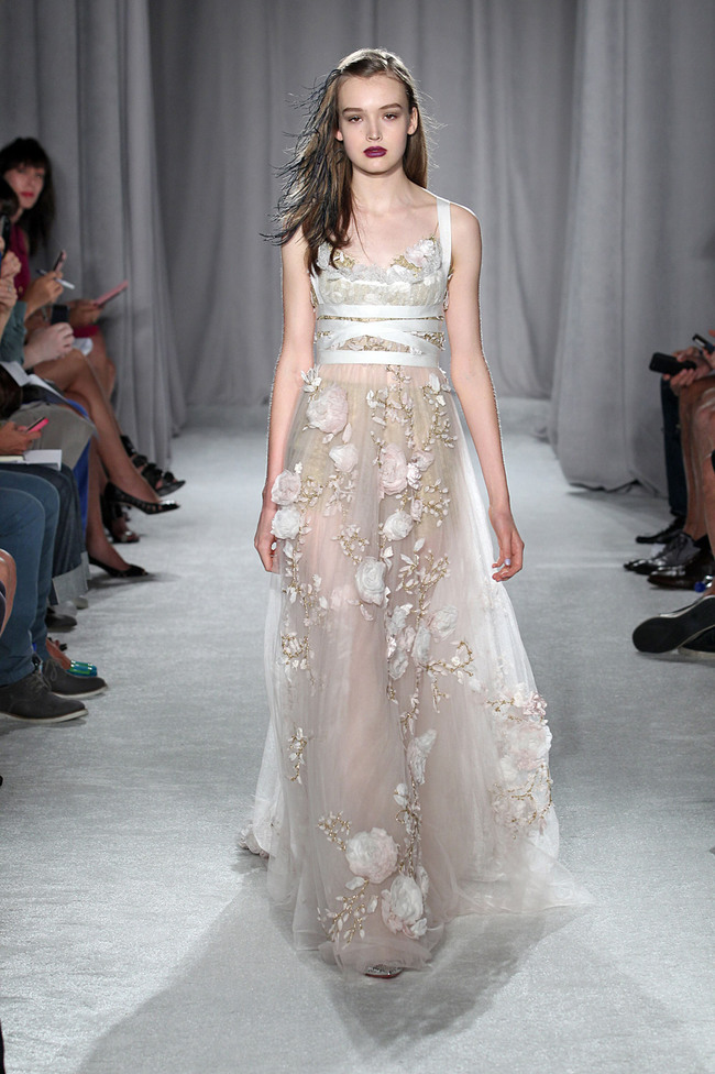 Вечерние платья