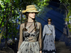 Весенне-летняя коллекция Dior 2020