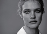 Наталія Водянова у чорно-білій фотосесії для Dior Magazine